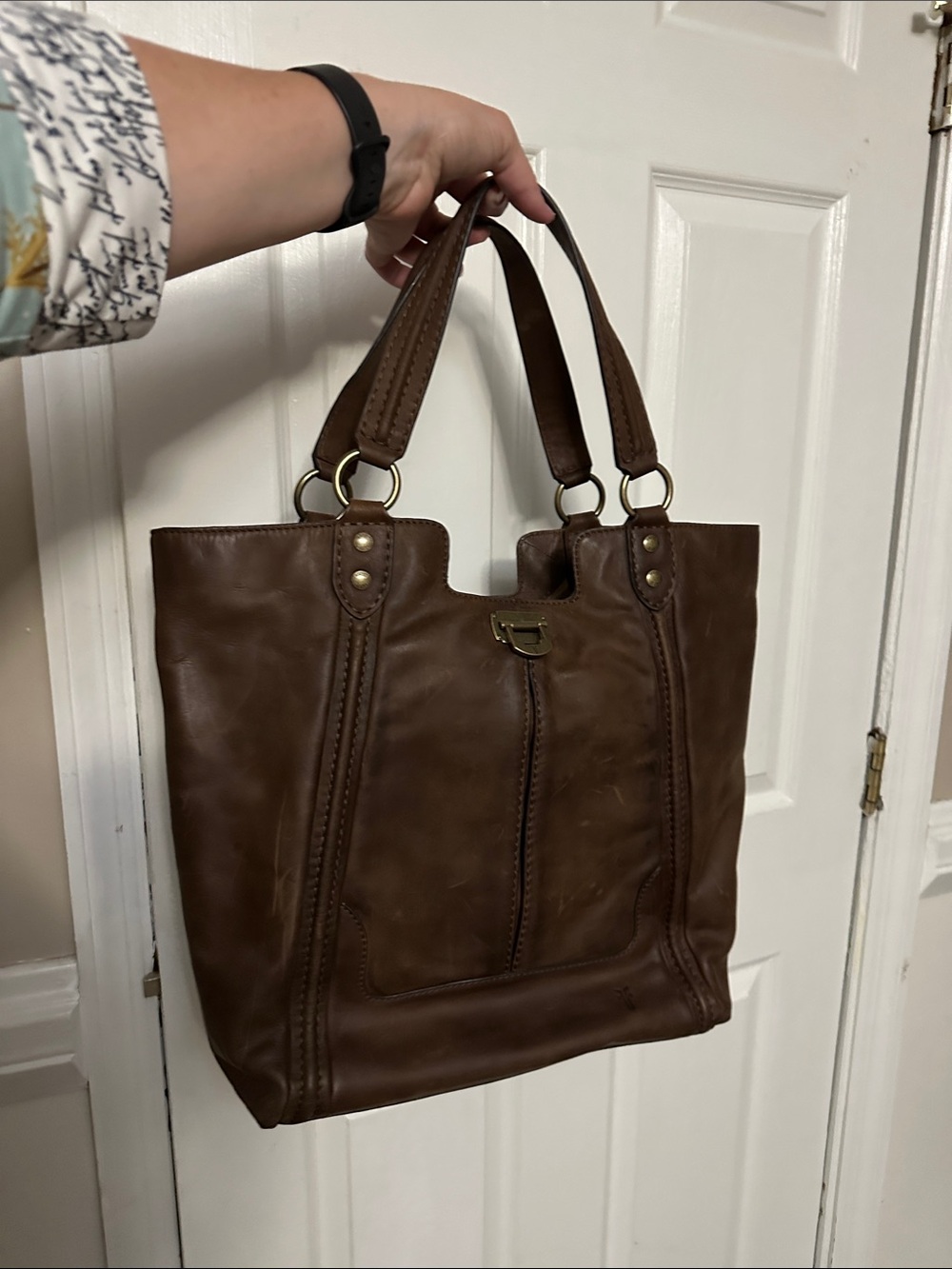 Frye Piper tote Brown Leather Double-Handle with laptop storage